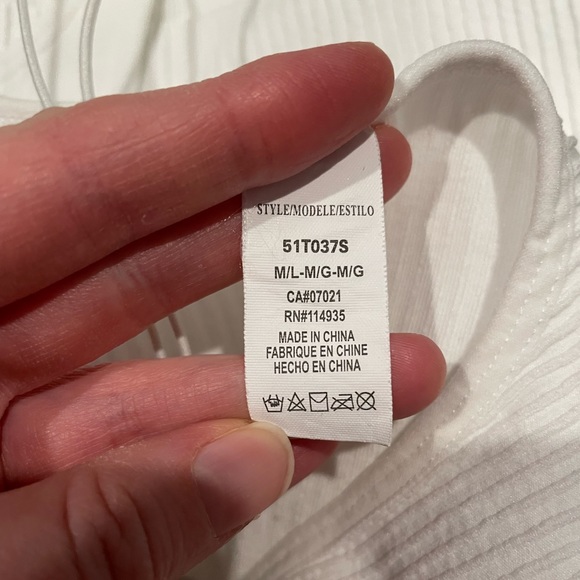 RAZZ Ribbed Tank Top - Picture 4 of 6